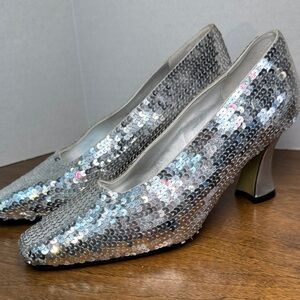 Dolce by Pierre Vintage Box Toe Silver Sequin Heels Pumps Women's, sz 7W